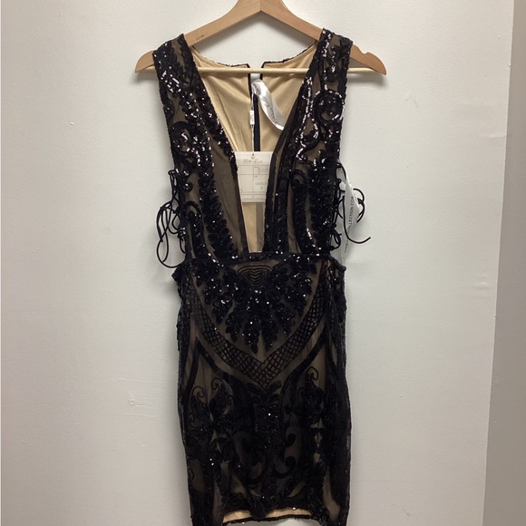 Cocktail dress - Picture 2 of 3